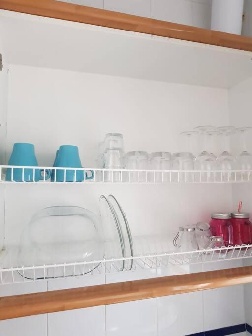 Enjoy Netflix Parking Segun Disponibilidad Apartment Seville Exterior photo